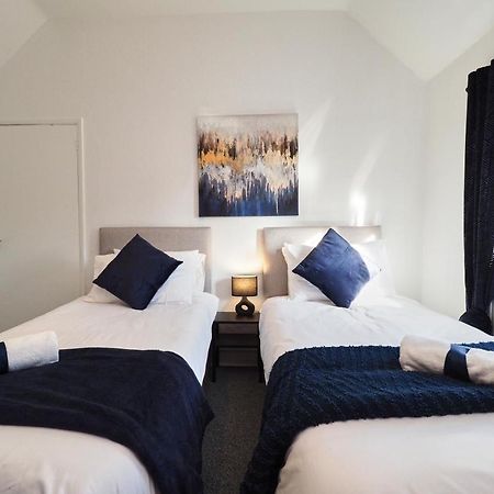 Home In Wellesbourne - Contractors - Families - Reduced Rates Eksteriør billede