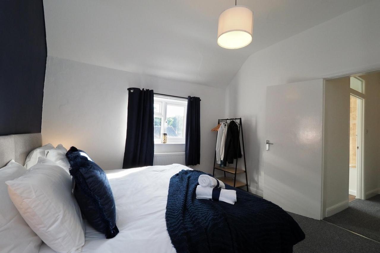 Home In Wellesbourne - Contractors - Families - Reduced Rates Eksteriør billede