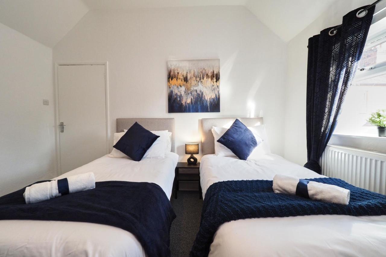 Home In Wellesbourne - Contractors - Families - Reduced Rates Eksteriør billede
