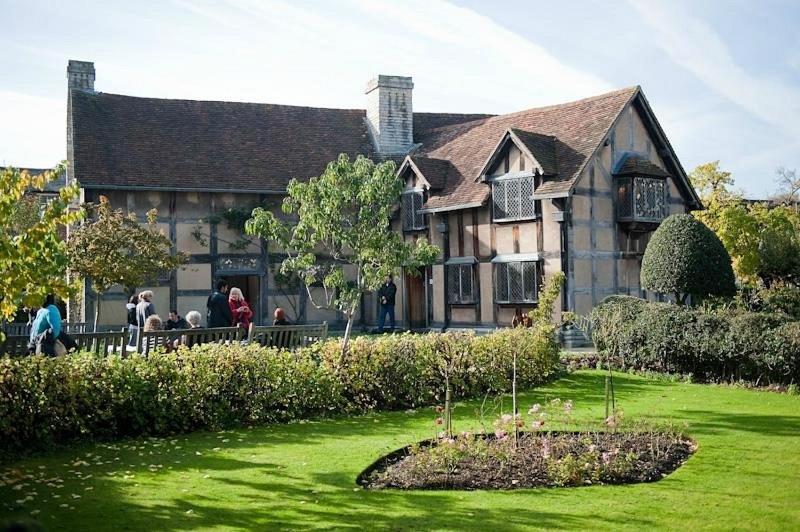 Home In Wellesbourne - Contractors - Families - Reduced Rates Eksteriør billede